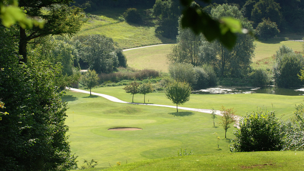 Autumn golf breaks are to the Manor born