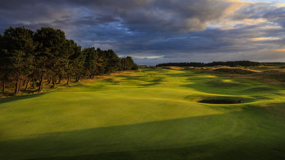 Dundonald Links - stay competition