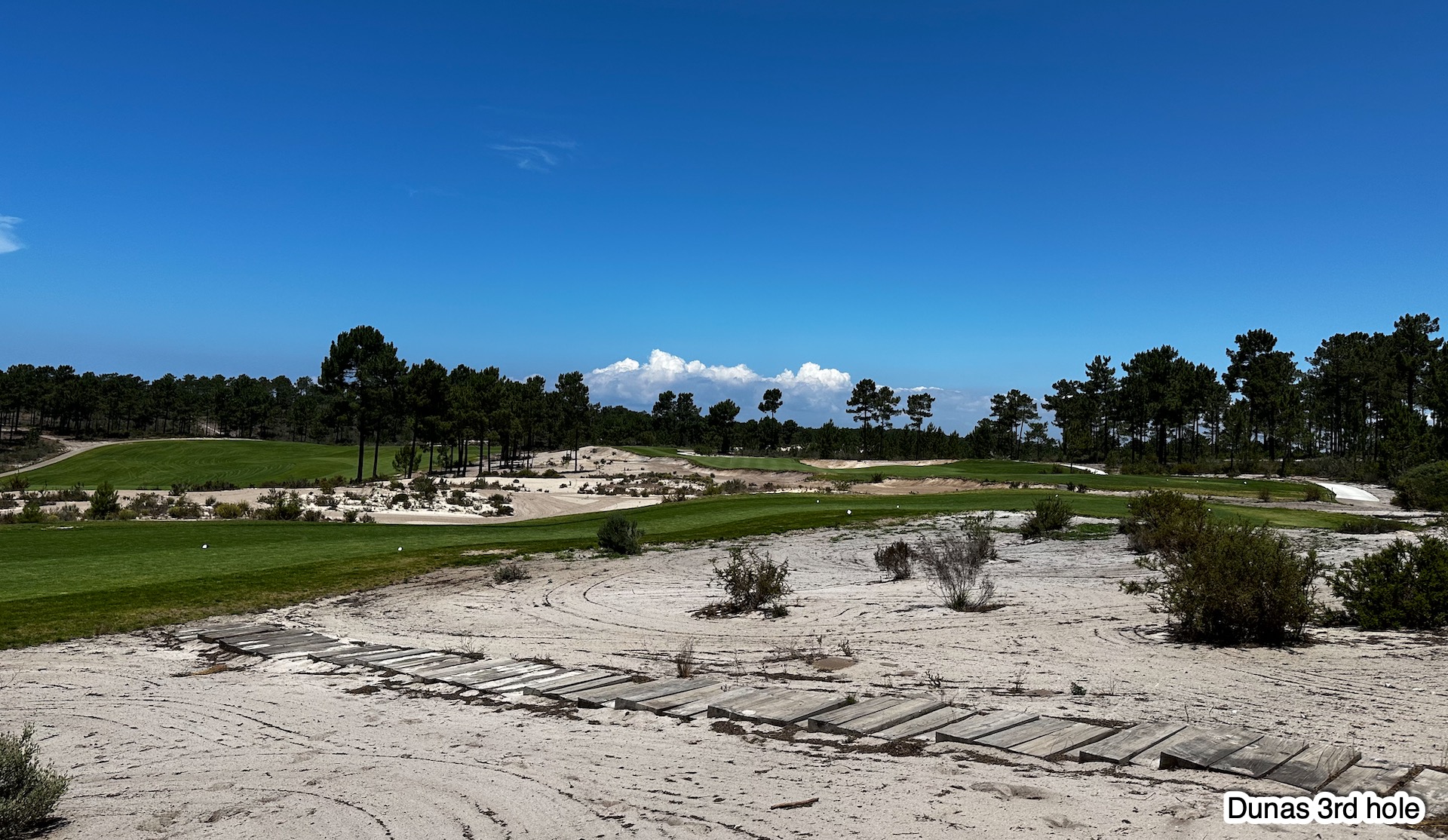 3rd hole at Dunas