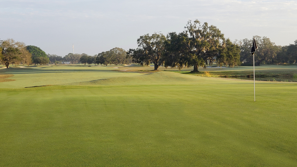 The 5th hole at the Bobby Jones Golf Club in Sarasota, FL