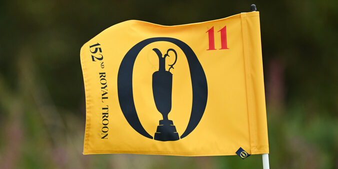 A detailed view the 11th hole pin flag