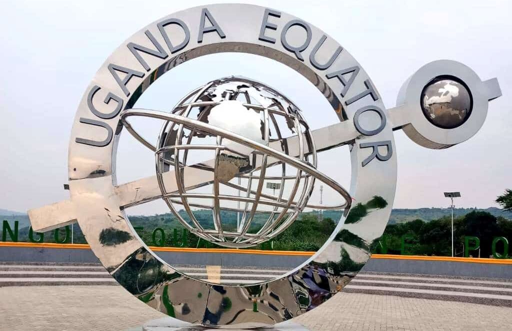 Kikorongo Equator monument in Kasese