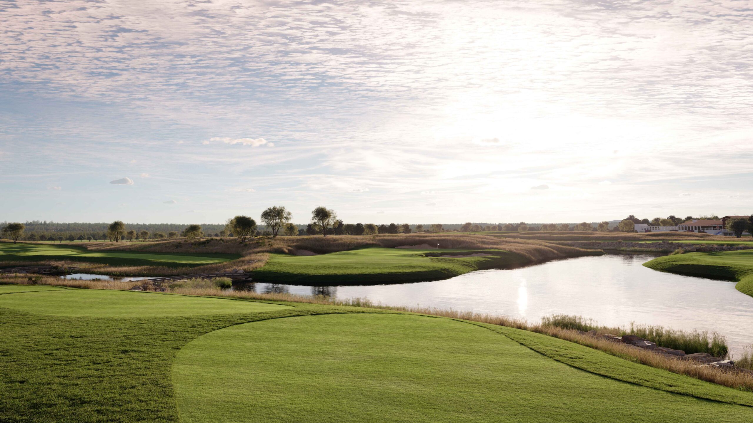 The signature 18-hole championship course at the Els Club Vilamoura will be joined by a new luxury clubhouse and private reception