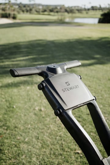 Golf equipment