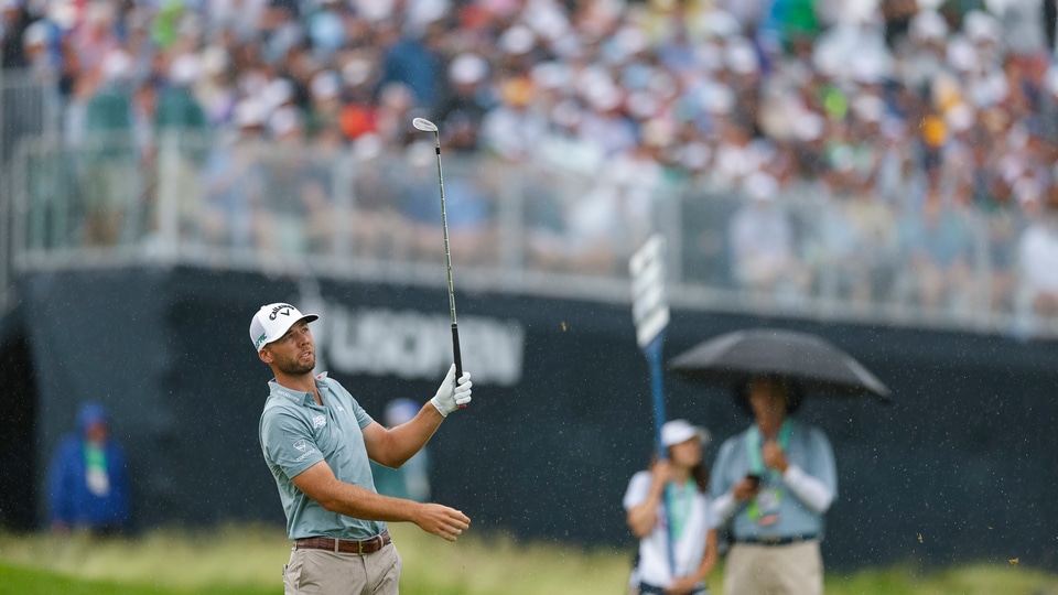 Sam Burns watches his third shot on the 12th hole during the final round of the 2025 U.S. Open at Oakmont Country Club